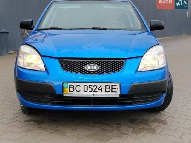 Синий Киа Рио, объемом двигателя 1.4 л и пробегом 310 тыс. км за 3450 $, фото 13 на Automoto.ua