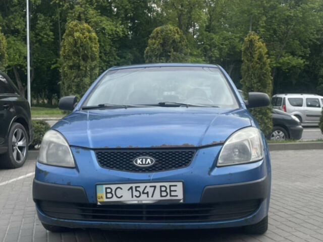 Синій Кіа Ріо, об'ємом двигуна 1.4 л та пробігом 495 тис. км за 3000 $, фото 1 на Automoto.ua