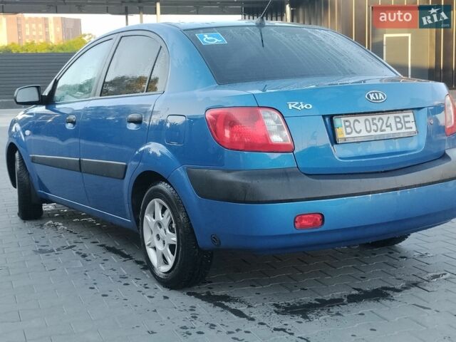 Синій Кіа Ріо, об'ємом двигуна 1.4 л та пробігом 350 тис. км за 3499 $, фото 11 на Automoto.ua