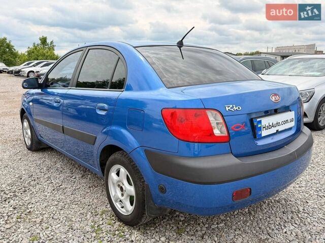 Синий Киа Рио, объемом двигателя 1.4 л и пробегом 252 тыс. км за 2999 $, фото 8 на Automoto.ua