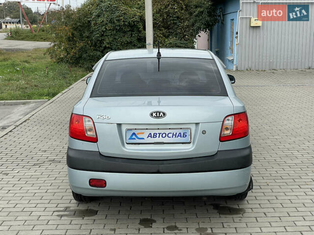 Синий Киа Рио, объемом двигателя 1.4 л и пробегом 176 тыс. км за 4700 $, фото 5 на Automoto.ua