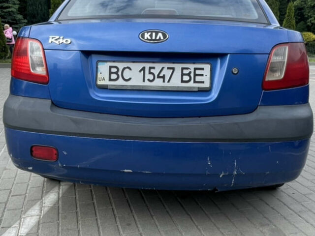 Синій Кіа Ріо, об'ємом двигуна 1.4 л та пробігом 495 тис. км за 3000 $, фото 5 на Automoto.ua