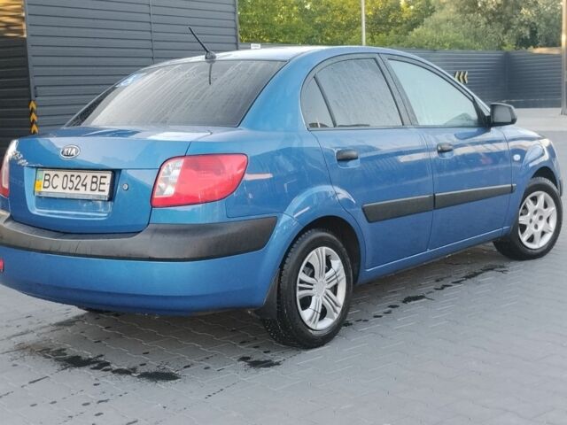 Синій Кіа Ріо, об'ємом двигуна 0 л та пробігом 350 тис. км за 3450 $, фото 7 на Automoto.ua