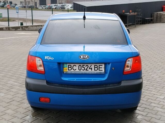 Синий Киа Рио, объемом двигателя 0 л и пробегом 350 тыс. км за 3260 $, фото 5 на Automoto.ua
