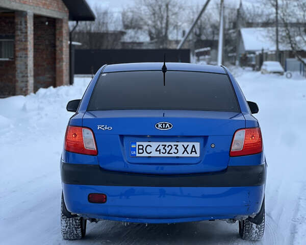 Синій Кіа Ріо, об'ємом двигуна 1.4 л та пробігом 178 тис. км за 4100 $, фото 4 на Automoto.ua