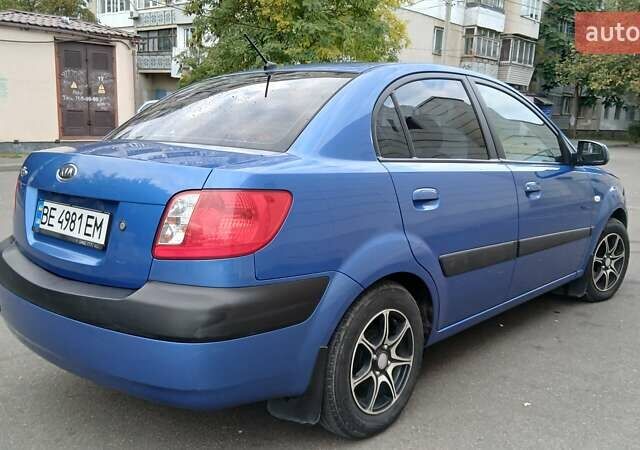 Синий Киа Рио, объемом двигателя 1.4 л и пробегом 159 тыс. км за 5700 $, фото 6 на Automoto.ua