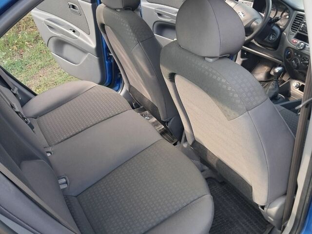 Синий Киа Рио, объемом двигателя 1.4 л и пробегом 94 тыс. км за 5300 $, фото 9 на Automoto.ua