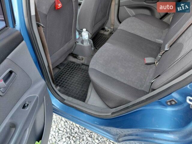Синий Киа Рио, объемом двигателя 1.4 л и пробегом 279 тыс. км за 5000 $, фото 15 на Automoto.ua