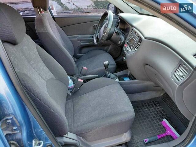 Киа Рио 2009 в Броварах на Automoto.ua Синий Киа Рио, объемом двигателя 1.4 л и пробегом 271 тыс. км за 5000 $, фото 4 на Automoto.ua