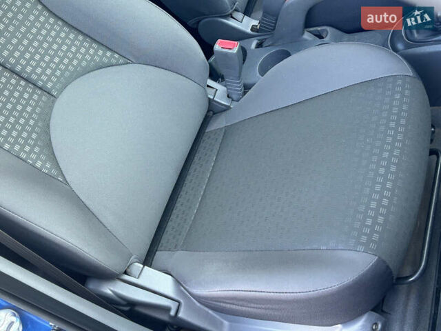 Синий Киа Рио, объемом двигателя 1.5 л и пробегом 164 тыс. км за 4499 $, фото 17 на Automoto.ua