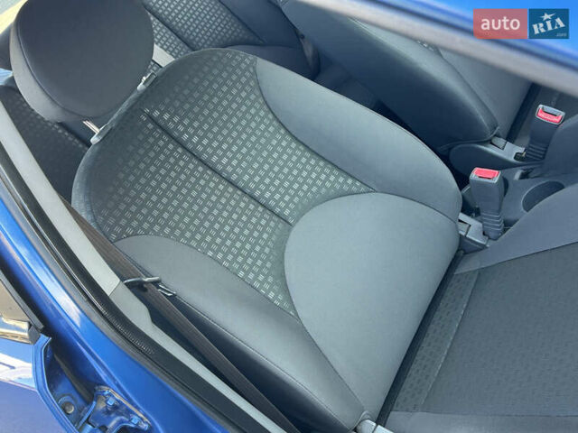 Синий Киа Рио, объемом двигателя 1.5 л и пробегом 164 тыс. км за 4499 $, фото 18 на Automoto.ua