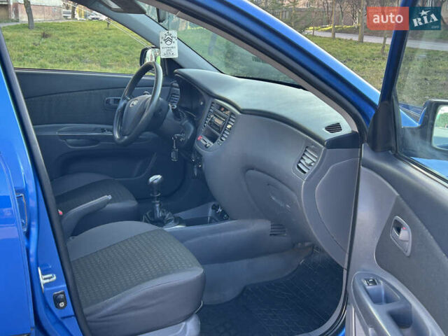 Синий Киа Рио, объемом двигателя 1.5 л и пробегом 164 тыс. км за 4499 $, фото 16 на Automoto.ua