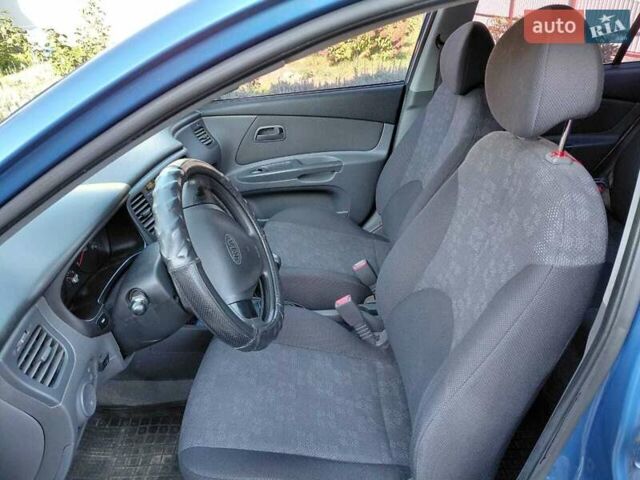 Киа Рио 2009 в Броварах на Automoto.ua Синий Киа Рио, объемом двигателя 1.4 л и пробегом 271 тыс. км за 5000 $, фото 6 на Automoto.ua