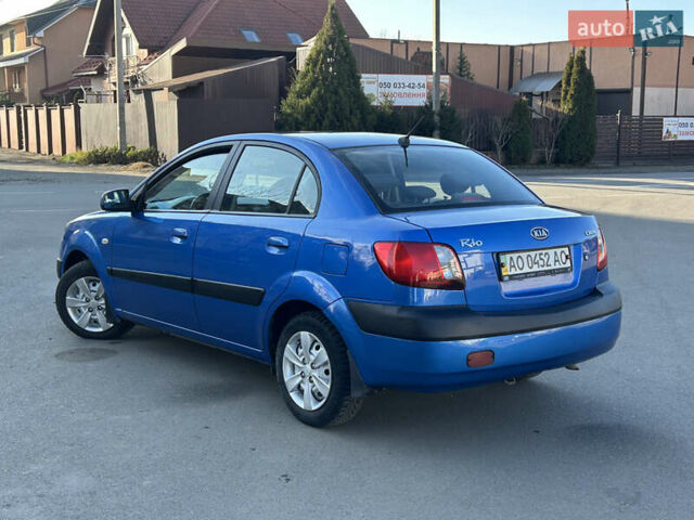 Синий Киа Рио, объемом двигателя 1.5 л и пробегом 164 тыс. км за 4499 $, фото 4 на Automoto.ua