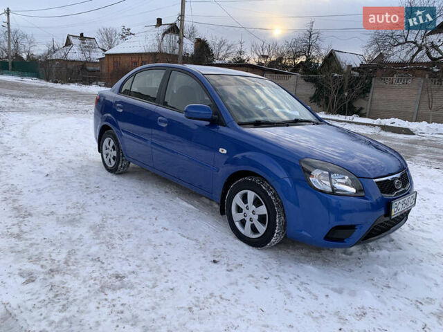 Синій Кіа Ріо, об'ємом двигуна 1.4 л та пробігом 57 тис. км за 6750 $, фото 8 на Automoto.ua