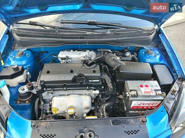 Синий Киа Рио, объемом двигателя 1.4 л и пробегом 308 тыс. км за 4500 $, фото 20 на Automoto.ua