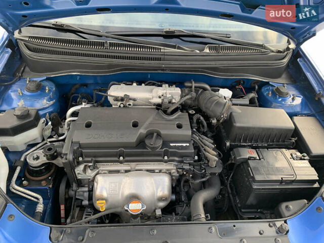 Синій Кіа Ріо, об'ємом двигуна 1.4 л та пробігом 57 тис. км за 6750 $, фото 25 на Automoto.ua
