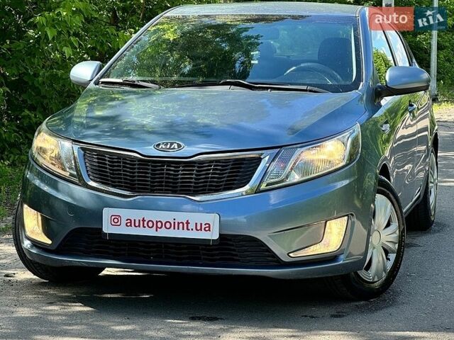 Синій Кіа Ріо, об'ємом двигуна 1.59 л та пробігом 128 тис. км за 6800 $, фото 2 на Automoto.ua