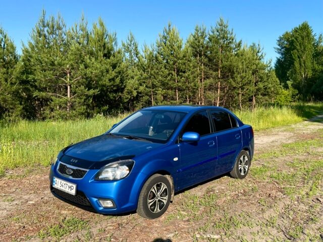 Синий Киа Рио, объемом двигателя 1.4 л и пробегом 138 тыс. км за 6950 $, фото 5 на Automoto.ua