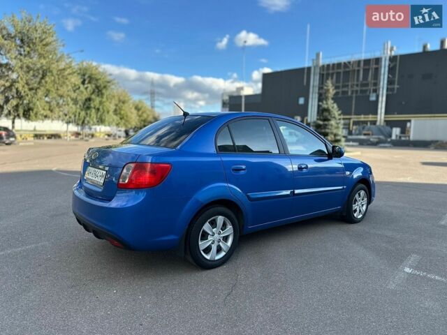 Синий Киа Рио, объемом двигателя 1.4 л и пробегом 88 тыс. км за 5250 $, фото 6 на Automoto.ua