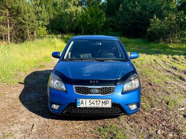 Синий Киа Рио, объемом двигателя 1.4 л и пробегом 138 тыс. км за 6950 $, фото 1 на Automoto.ua