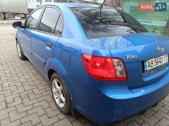Синий Киа Рио, объемом двигателя 1.4 л и пробегом 215 тыс. км за 4650 $, фото 7 на Automoto.ua