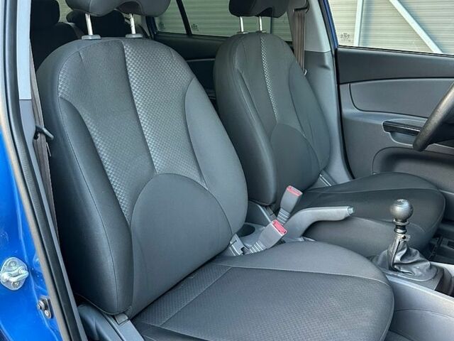 Синий Киа Рио, объемом двигателя 1.4 л и пробегом 88 тыс. км за 5990 $, фото 17 на Automoto.ua
