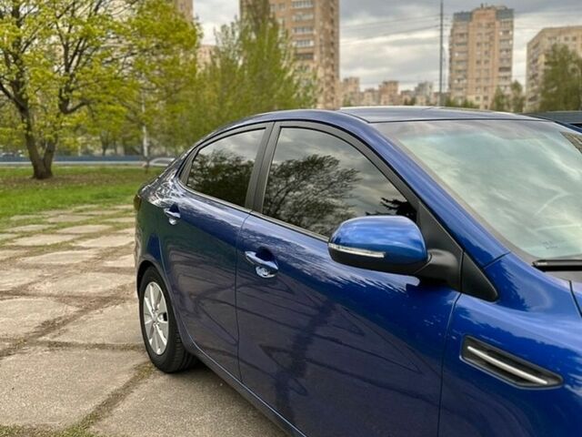 Синий Киа Рио, объемом двигателя 1.59 л и пробегом 273 тыс. км за 7550 $, фото 4 на Automoto.ua