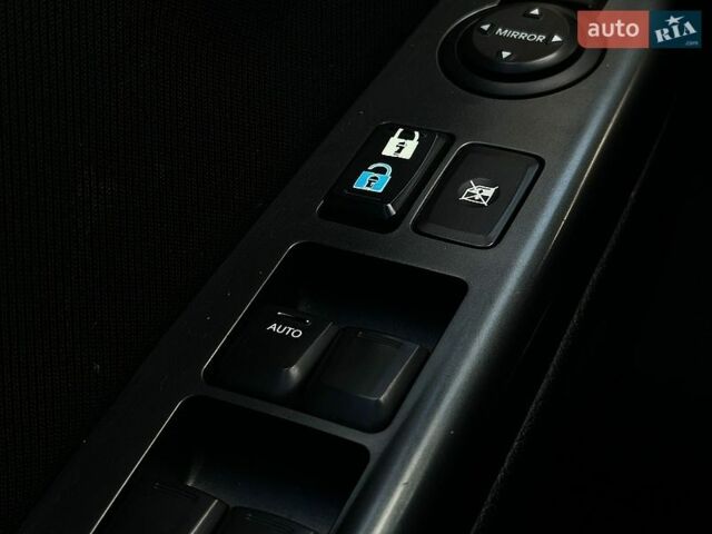 Синій Кіа Ріо, об'ємом двигуна 1.59 л та пробігом 128 тис. км за 6800 $, фото 18 на Automoto.ua