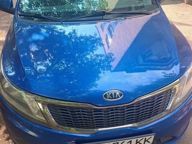 Синій Кіа Ріо, об'ємом двигуна 1.4 л та пробігом 138 тис. км за 7900 $, фото 1 на Automoto.ua