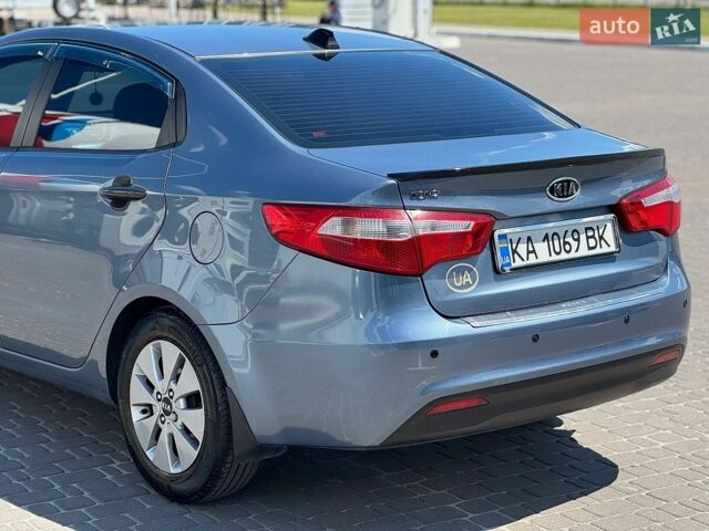 Синий Киа Рио, объемом двигателя 1.4 л и пробегом 216 тыс. км за 8500 $, фото 12 на Automoto.ua