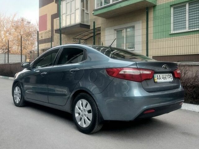 Синій Кіа Ріо, об'ємом двигуна 1.6 л та пробігом 182 тис. км за 7900 $, фото 5 на Automoto.ua