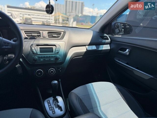 Синий Киа Рио, объемом двигателя 1.4 л и пробегом 216 тыс. км за 8500 $, фото 17 на Automoto.ua