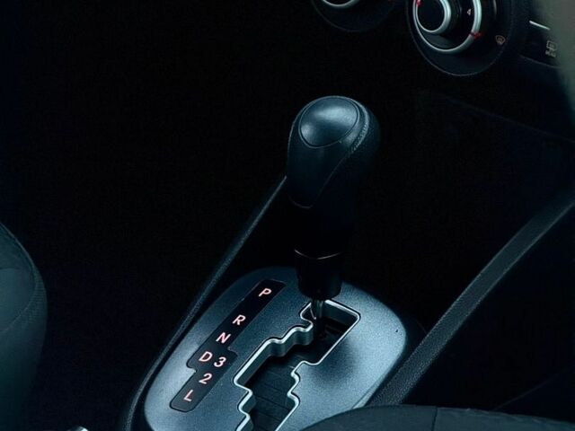 Синий Киа Рио, объемом двигателя 1.4 л и пробегом 138 тыс. км за 8399 $, фото 15 на Automoto.ua