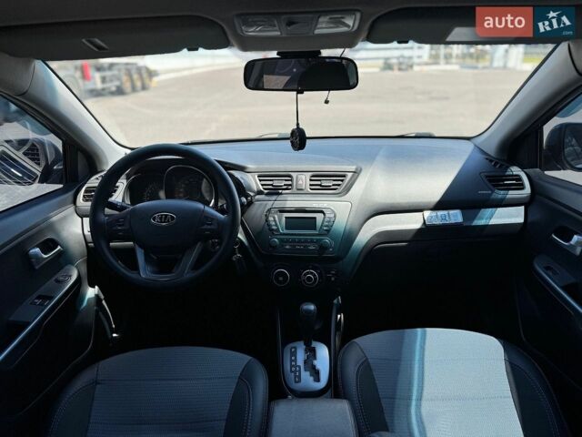 Синий Киа Рио, объемом двигателя 1.4 л и пробегом 216 тыс. км за 8500 $, фото 15 на Automoto.ua