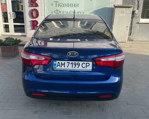 Синій Кіа Ріо, об'ємом двигуна 1.4 л та пробігом 183 тис. км за 7300 $, фото 3 на Automoto.ua