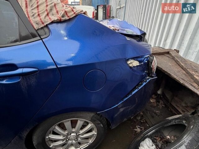 Синій Кіа Ріо, об'ємом двигуна 1.4 л та пробігом 235 тис. км за 2500 $, фото 15 на Automoto.ua