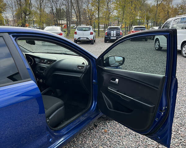 Синій Кіа Ріо, об'ємом двигуна 1.59 л та пробігом 128 тис. км за 7900 $, фото 14 на Automoto.ua