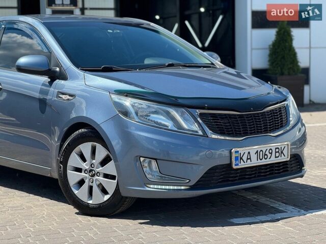 Синий Киа Рио, объемом двигателя 1.4 л и пробегом 216 тыс. км за 8500 $, фото 1 на Automoto.ua