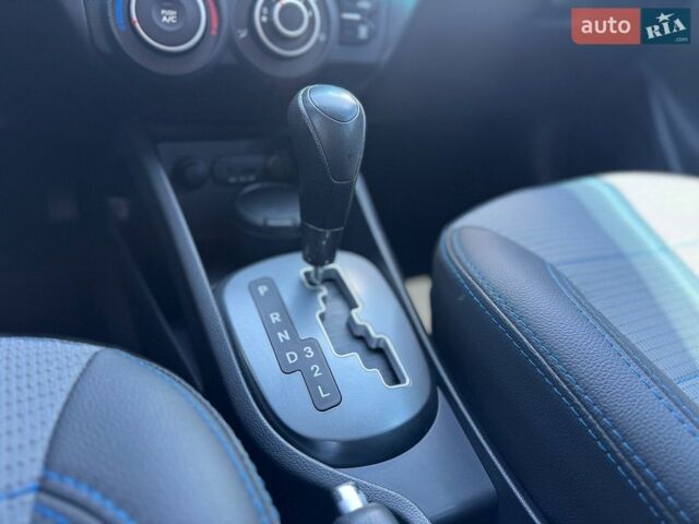 Синий Киа Рио, объемом двигателя 1.4 л и пробегом 216 тыс. км за 8500 $, фото 19 на Automoto.ua