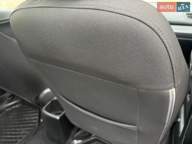 Синій Кіа Ріо, об'ємом двигуна 1.4 л та пробігом 138 тис. км за 6950 $, фото 32 на Automoto.ua