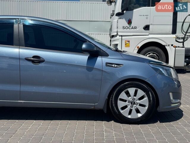 Синий Киа Рио, объемом двигателя 1.4 л и пробегом 216 тыс. км за 8500 $, фото 9 на Automoto.ua