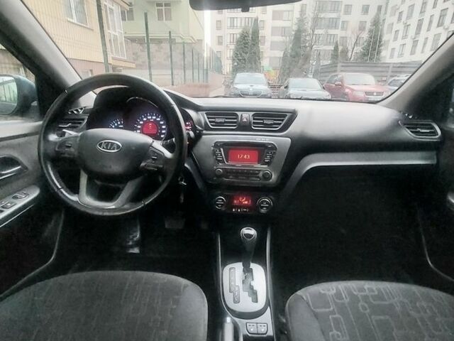 Синій Кіа Ріо, об'ємом двигуна 1.6 л та пробігом 182 тис. км за 7900 $, фото 16 на Automoto.ua