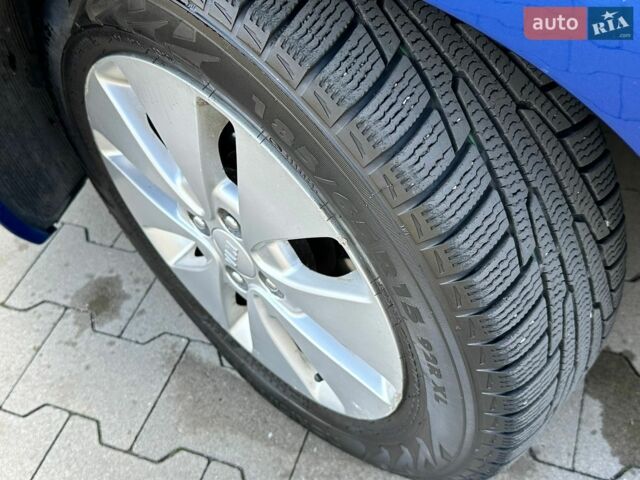 Синий Киа Рио, объемом двигателя 1.6 л и пробегом 190 тыс. км за 5999 $, фото 18 на Automoto.ua