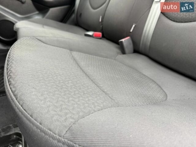 Синій Кіа Ріо, об'ємом двигуна 1.4 л та пробігом 138 тис. км за 6950 $, фото 34 на Automoto.ua