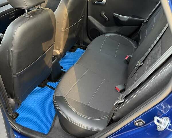Синий Киа Рио, объемом двигателя 1.37 л и пробегом 68 тыс. км за 6500 $, фото 8 на Automoto.ua