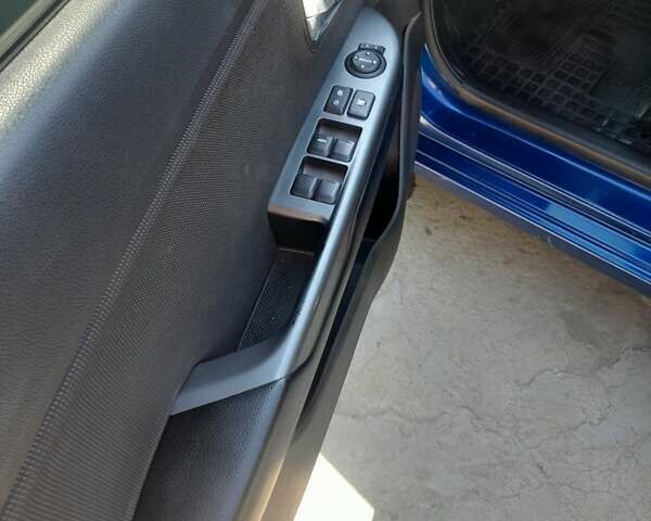 Синий Киа Рио, объемом двигателя 1.6 л и пробегом 211 тыс. км за 7600 $, фото 10 на Automoto.ua