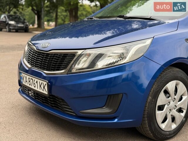 Синій Кіа Ріо, об'ємом двигуна 1.4 л та пробігом 138 тис. км за 6950 $, фото 3 на Automoto.ua