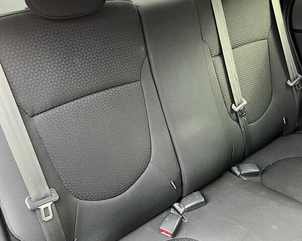 Синій Кіа Ріо, об'ємом двигуна 1.59 л та пробігом 128 тис. км за 7900 $, фото 19 на Automoto.ua