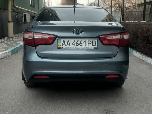 Синій Кіа Ріо, об'ємом двигуна 1.6 л та пробігом 182 тис. км за 7900 $, фото 3 на Automoto.ua